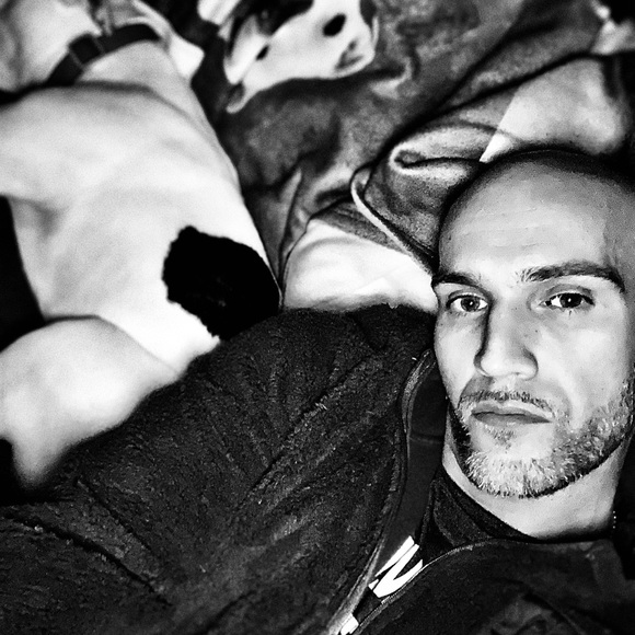 Meet your Posher, Tim - Picture 2 of 5